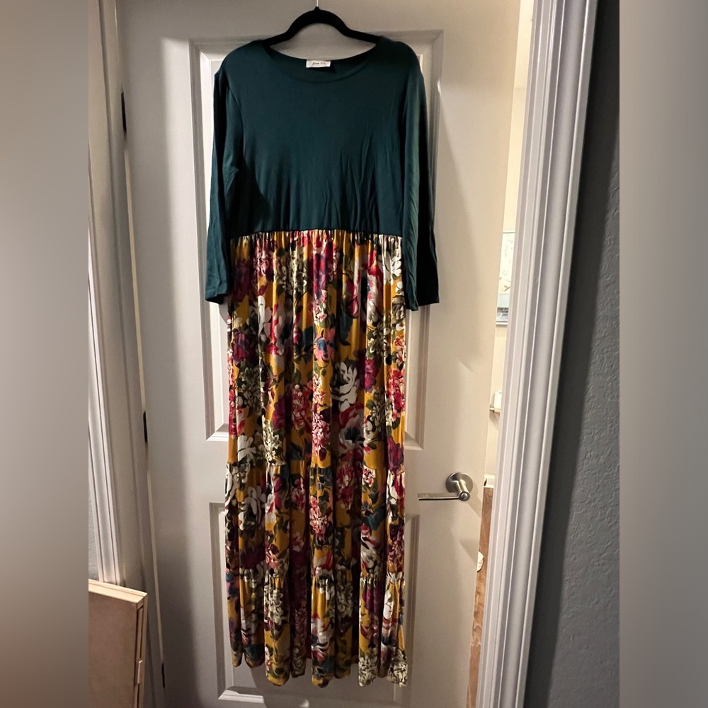 Calla Maxi Dress from Chic Soul
